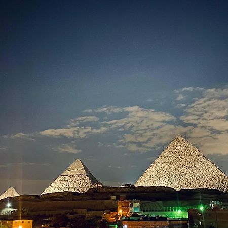 Isis Pyramids View Inn Kafret el-Gabal エクステリア 写真
