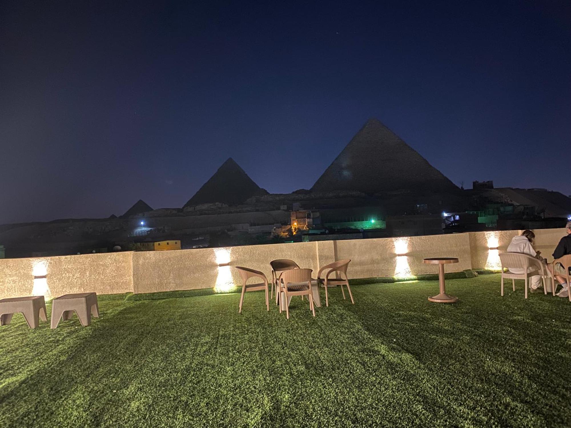 Isis Pyramids View Inn Kafret el-Gabal エクステリア 写真